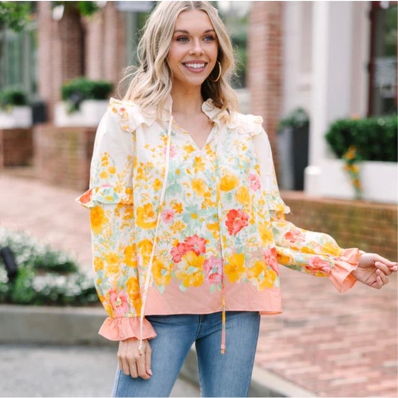 Fate Tops - Fate Women's Whimsical Floral Print Ruffled Blouse Yellow Peach Cream Size M